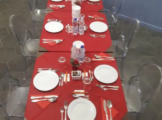 Emanuel Bed & Breakfast 4*