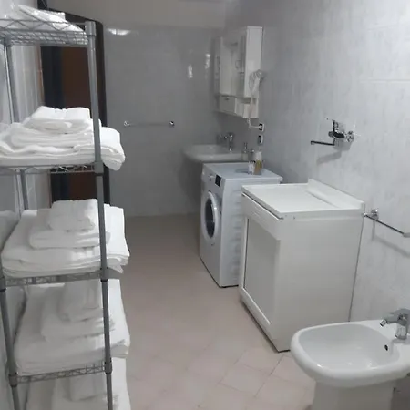 Emanuel Bed & Breakfast *
