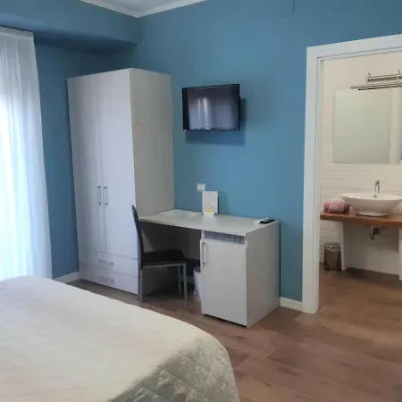 Oda ve Kahvaltı Emanuel 4*