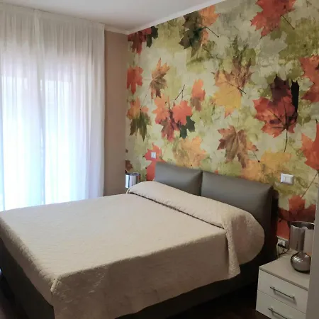 Emanuel Oda ve Kahvaltı Capaccio
