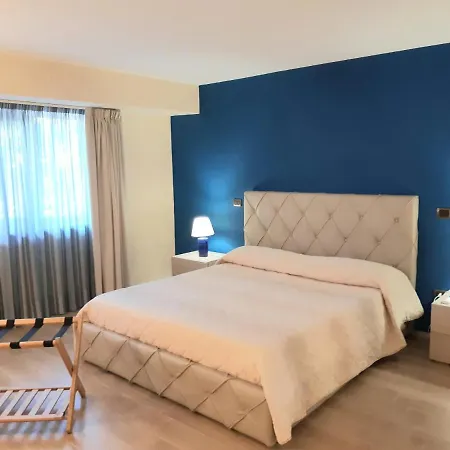 Emanuel Nocleg ze śniadaniem Capaccio