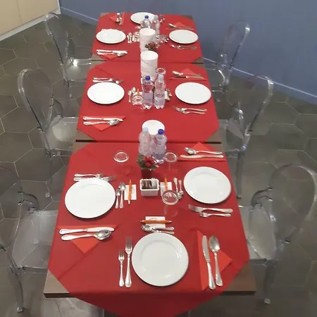 Emanuel Oda ve Kahvaltı 4*